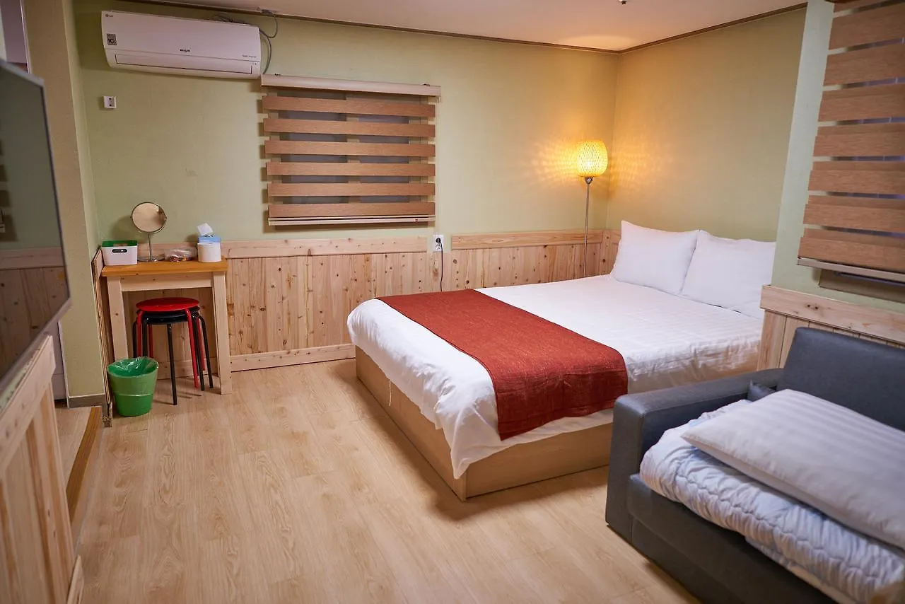 Seoul Station R Guesthouse 2*,  Corea del Sud