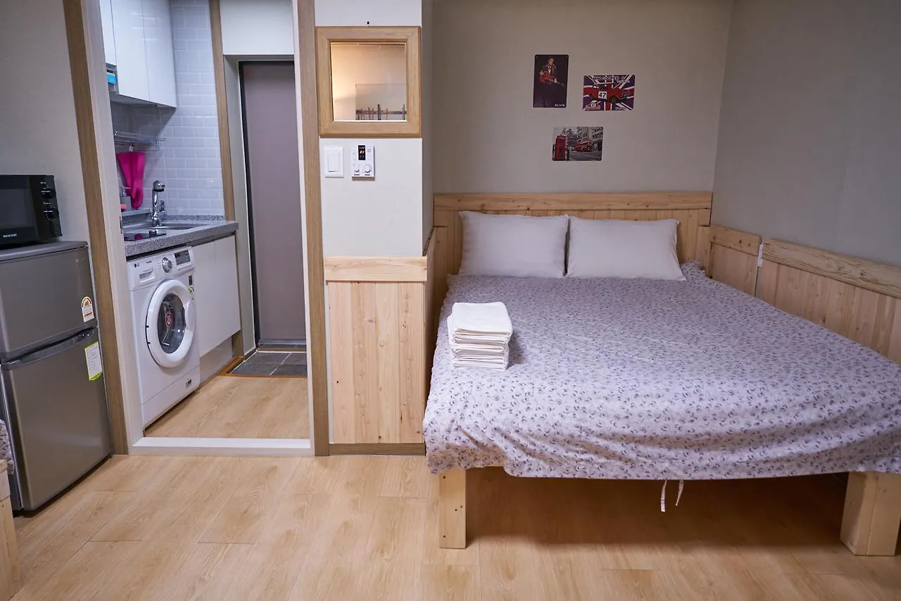 Seoul Station R Guesthouse 2*,  Corea del Sud