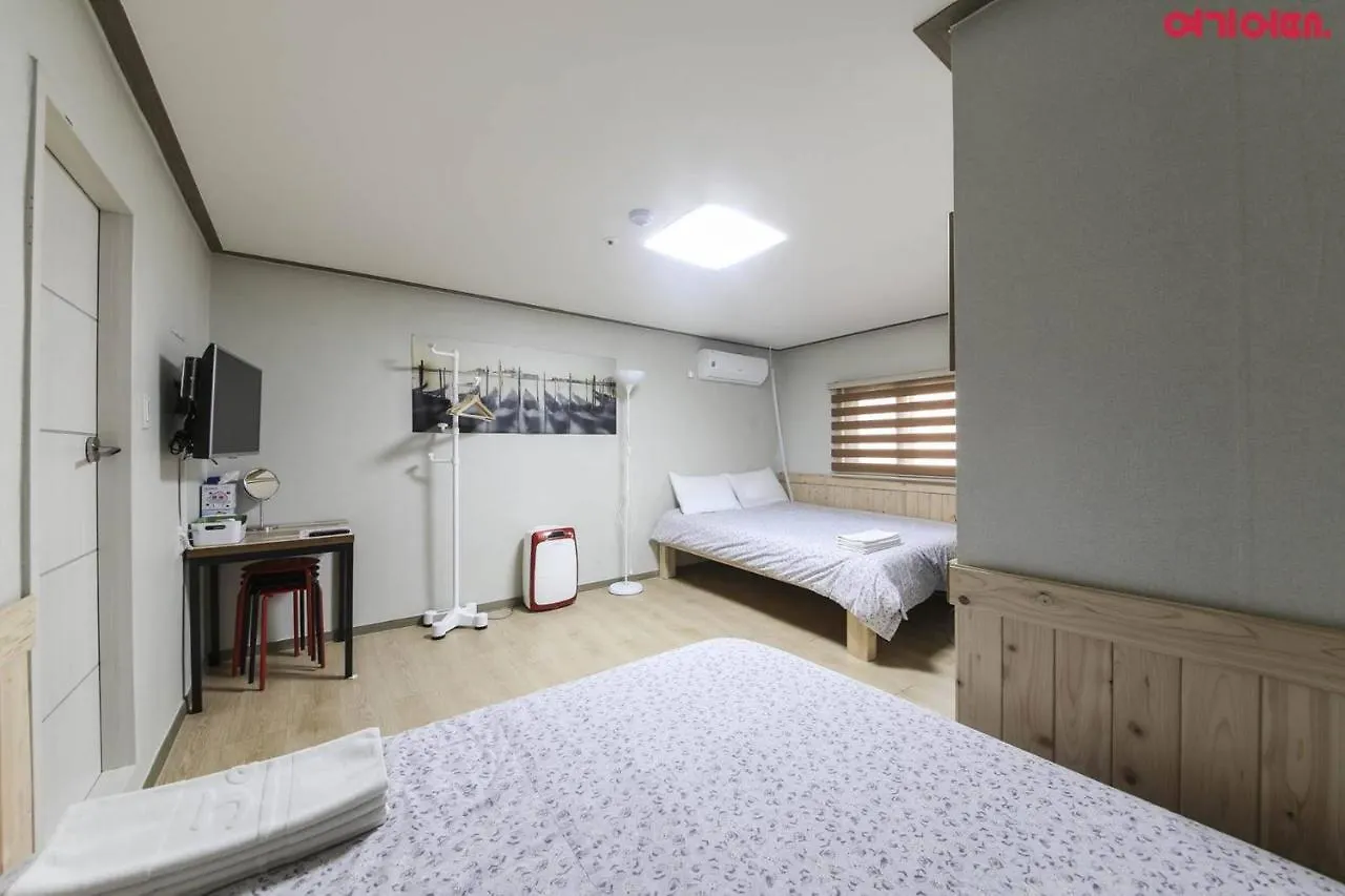 Seoul Station R Guesthouse Affittacamere
