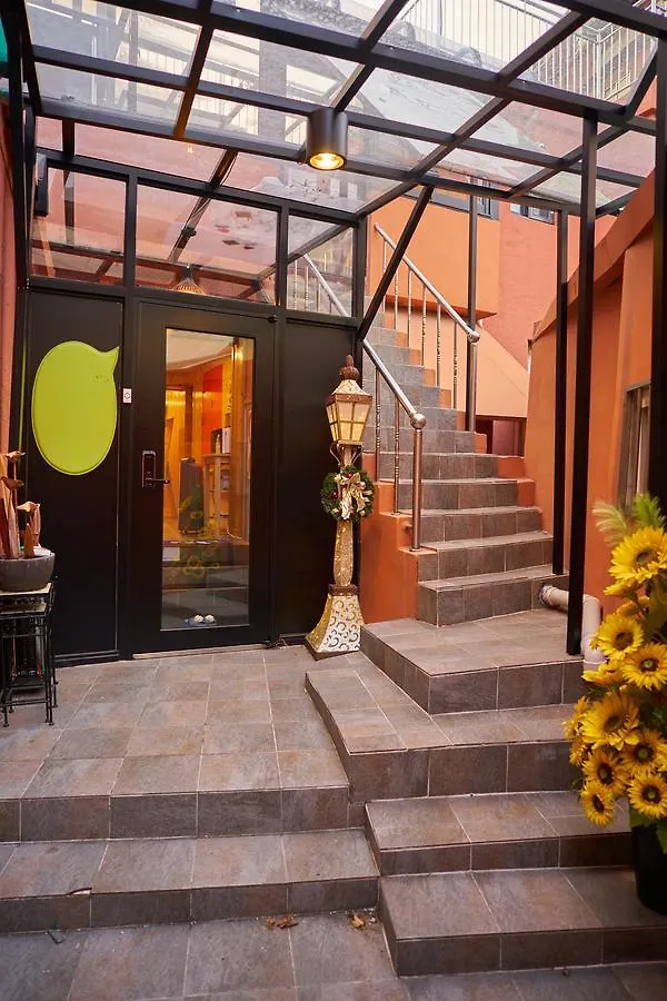 Гостевой дом Seoul Station R Guesthouse
